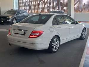 2022 C200 Avantgarde, Volante a la Izquierda, Tracción Delantera, Asientos de Cuero, Motor de Gasolina de Aspiración Natural, Color Oscuro, Sedán con ACC - Product Image 6