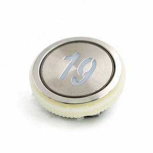 Bouton poussoir d'ascenseur en acier inoxydable, design industriel, norme européenne, bouton mécanique - Product Image 1