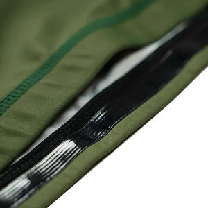 Custom Bjj Rash Guards Poliéster/Spandex Tela Mayoristas de Hombres Rash Guards Con Etiqueta Privada Transpirable Hombres Rash Guards - Product Image 3