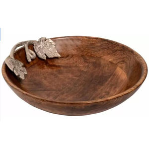 Bol de service en bois de qualité supérieure Design feuille poignée en aluminium poli pour ustensiles de cuisine maison vaisselle de mariage salade exclusive - Product Image 1