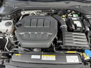 Limpia seminuevo 2022 Volks-wagen g0lf GTI 2,0 T s - Product Image 5