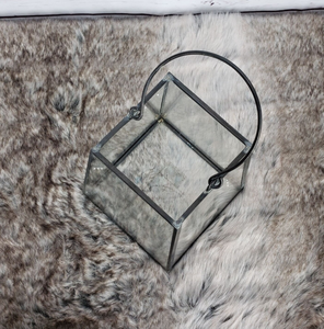 Lanterne en verre suspendue carrée moderne artisanale pour la décoration de la maison et de Noël, écologique, utilisation pour les activités religieuses - Product Image 2