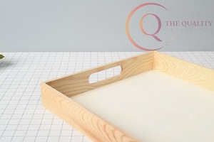 Bandeja de Servir Moderna de Madera con Diseño Minimalista, Ideal para Cocina y Comedor Contemporáneos - Product Image 4