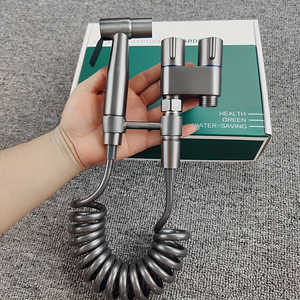 Kit de Accesorios para Inodoro Portátil con Válvula Angular de Doble Función Montada en la Pared, Pistola de Pulverización ABS y Soporte Telescópico para Teléfono, Fácil de Usar - Product Image 1