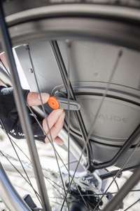 <span class=keywords><strong>VAUDE</strong></span> Lot de 2 sacoches arrière étanches pour bicyclette 2x24 L, faciles à attacher, fabriquées en Allemagne. - Product Image 4