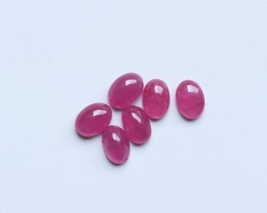 ทับทิมสีชมพูธรรมชาติอัญมณีหลวมรูปวงรีทรงหลังเบี้ยจากกรุงเทพสำหรับการทำเครื่องประดับ - Product Image 4