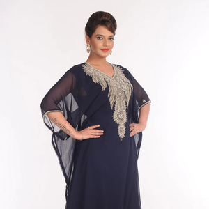 Caftanes islámicos bordados azul marino Georgette - Product Image 1