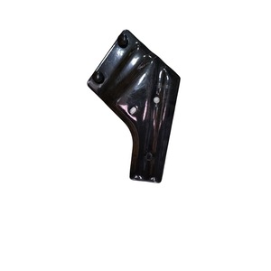 Supporto Sinistro per Tosaerba DLM5300Spl in Metallo, Modello Rif. 703850 - Product Image 1