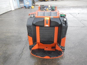 Minicargadora de orugas Ditch Witch SK800 con motor diésel Kubota, PLC, motor de alta eficiencia, bomba de rodamientos y caja de cambios delantera Hurricane - Product Image 3
