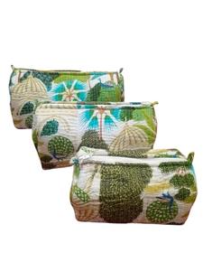 Estuche de Almacenamiento de Maquillaje Grande, Impermeable, Duradero y Ecológico, con Cierre de Cremallera, Estampado a Mano en Algodón Indio Vintage - Product Image 3