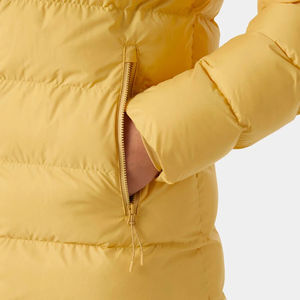 OEM logotipo personalizado cierre de cremallera de la mujer activa chaqueta de invierno Capucha de punto Puffer acolchado burbuja piel de oveja de cuero transpirable - Product Image 4