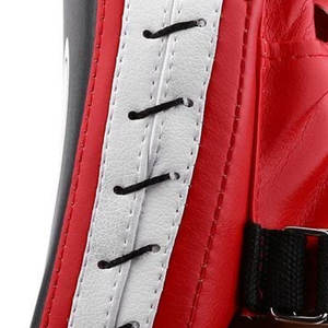 Dernier cri Outil d'entraînement de boxe en cuir confortable avec motif d'impression unique disponible à la vente - Product Image 6