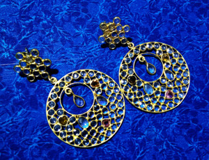 Boucles d'oreilles clous en argent 925 faites à la main avec zircon polki et tourmaline, style bohème hippie, cadeau de mariage, bijoux pour femmes - Product Image 6