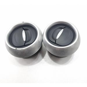 REJILLAS DE VENTILACIÓN DEL TABLERO DERECHO Y IZQUIERDO RENAULT Clio Serie IV 687605663R (12>19) - Product Image 1