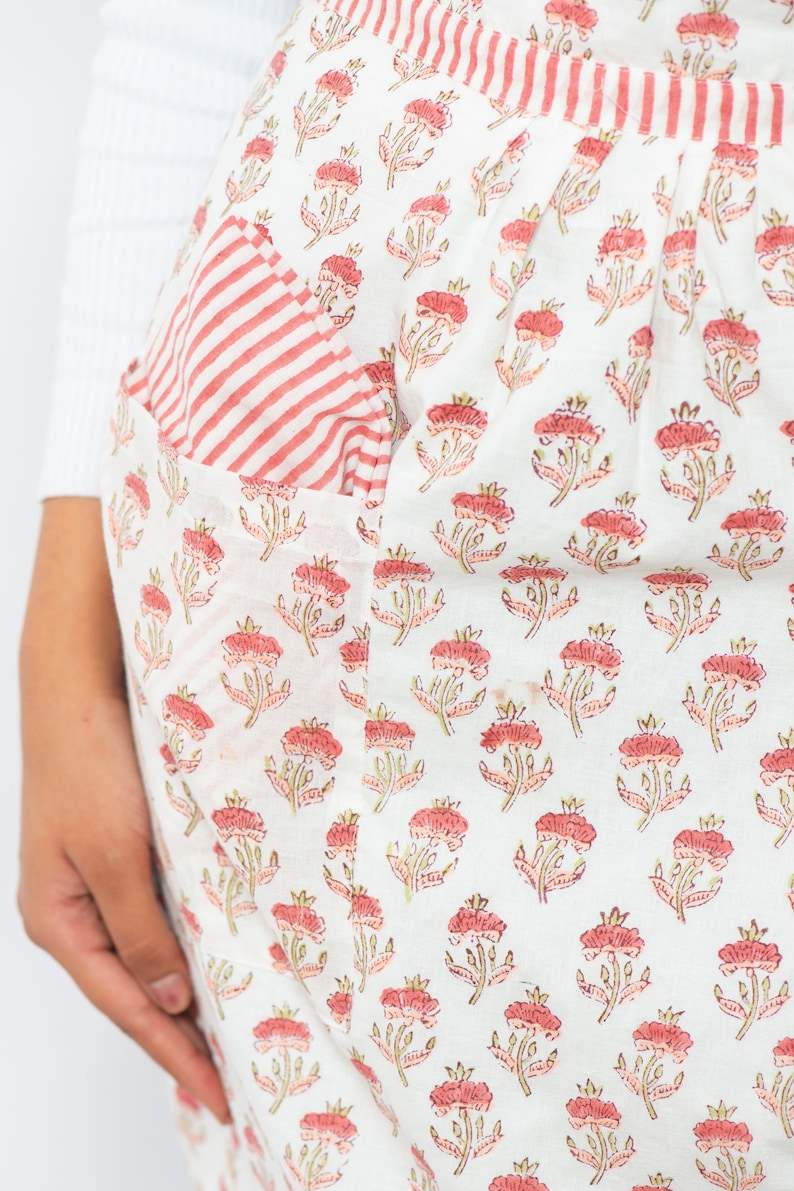 ชิงชันและสีชมพูทะเลสีเขียวมะกอก