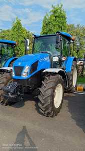 Tractor de Ruedas TT Serie 90HP TT4.90 4WD con Bomba de Motor y Caja de Cambios para Uso Agrícola, Alta Productividad, de la India - Product Image 3