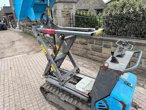 รถดัมพ์ตีนตะขาบ Messersi TC50D 500 กก. ดีเซล 12V แบบยกสูง พร้อมปั๊ม  ใช้เครื่องยนต์ดีเซลยันมาร์ รับประกัน 2 ปี ใช้งานน้อยเพียง 700 ชั่วโมง - Product Image 3