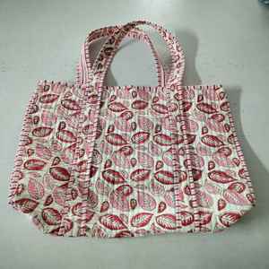 Sac fourre-tout matelassé en coton imprimé 100% coton fait à la main de luxe pour week-end Grande capacité Durable Prix de gros - Product Image 3