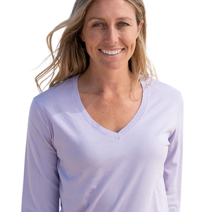 Camiseta de Manga Larga con Cuello en V para Mujer, Color Lila Pastel, 100% Algodón Orgánico de Lujo, Preencogido, Certificado GOTS, Ajuste Clásico, Suave y Premium - Product Image 6