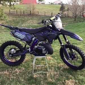 Moto tout-terrain édition usine, neuve en stock, disponible à la vente dans le monde entier - Product Image 1