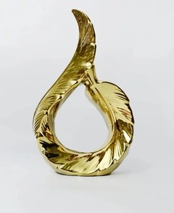 Escultura de Metal decorativa de lujo, fabricante de estatuas de mesa, artículos de decoración para sala de estar, conjunto Original - Product Image 5