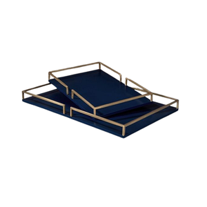 Plateau à chocolats en bois et en cuir avec poignées en métal Lot de 2 plateaux de service de forme rectangulaire à bon prix - Product Image 1