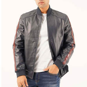 Blouson aviateur en cuir à lignes épurées et intérieur doux, au style classique et au port confortable - Product Image 1