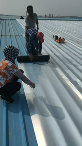 Rouleau d'étanchéité de toiture en PE pour bâtiments métalliques préfabriqués aux États-Unis - Product Image 5