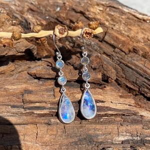 Boucles d'oreilles pendantes en pierre de lune véritable, argent sterling 925, longues, faites à la main, bijoux uniques et tendance, cadeau pour femmes et hommes - Product Image 1