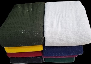 Telas de rayón bordadas ideales para Diseñadores de ropa y revendedores de telas adecuadas para hacer ropa de hombre y mujer - Product Image 2