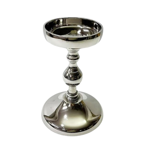 Cadeau de mariage en aluminium Article bougeoir en métal argenté brillant Plateau de table en verre Porte-bougie en métal pour hôtel et restaurant Haute qualité - Product Image 1