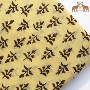 Tela Textil para el Hogar Estampada en Bloque a Mano, Tela Floral Personalizada para Ropa, Tela de Algodón Estampada Teñida Naturalmente Hecha a Mano - Product Image 3