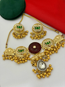 Conjunto de collar de Gargantilla tradicional india para mujer, joyería étnica con detalles intrincados, perfecto para bodas, ocasiones festivas - Product Image 2