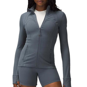 Vêtements de sport de fitness grande taille en spandex, col montant, fermeture éclair intégrale, respirant, coupe ajustée, veste de yoga à manches longues pour femmes, vente en gros - Product Image 3