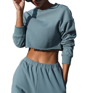 Offre Spéciale 2 pièces femmes ensemble personnalisé Jogging costume femmes survêtement formation costume Jogging Slim Fit entraînement chemises ensembles courts - Product Image 3