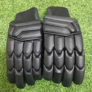Guantes de bateo de patrón liso de cuero PU de alta calidad, tamaño mediano, Color negro, precio razonable para Cricket DE LA India - Product Image 1