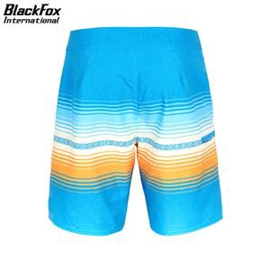 Short de plage imprimé pour homme avec ceinture élastique et cordon de serrage Short d'été léger pour surf, natation et tenue décontractée - Product Image 6
