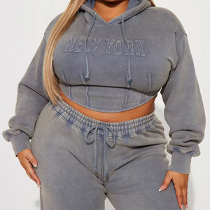 Parche bordado desgastado lavado ácido estampado de invierno 100% algodón pantalones de chándal acampanados y conjuntos de Sudadera con capucha recortada - Product Image 1