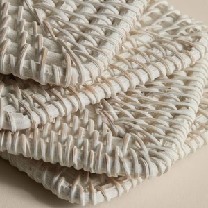 Ensemble de sous-verres en bambou naturel blanchi pour table basse, accessoires de maison de style bohème, vente en gros au Vietnam - Product Image 3