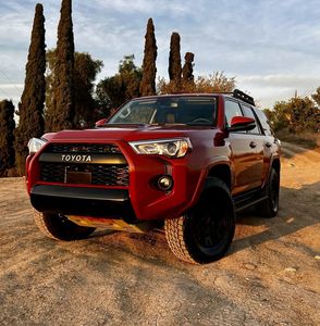 Toyota 4Runner TRD Pro 2024, Motor V6 de 4.0 Litros, Transmisión Automática de Cinco Velocidades - Product Image 1