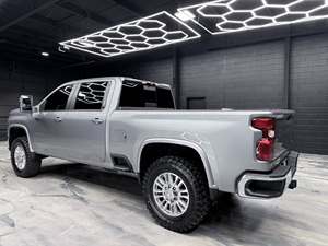 MINT RHD/LHD 2024 Silverado 2500 Duramax 4x4 HD Crew Cab - Product Image 3