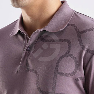 Vente flash - Chemises pour hommes sur mesure - Tissu tricoté uni (polyester/coton) - Manches courtes - Couleurs personnalisées - Logo - Haute qualité - Product Image 6