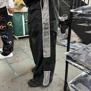 Vente en gros de pantalons de survêtement délavés à l'acide pantalons de survêtement pour hommes de haute qualité avec poches pantalon de survêtement avec logo personnalisé pour hommes - Product Image 4