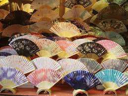 Papier cadeau promotionnel/ventilateur à main en bambou avec conception, logo et emballage personnalisés - Product Image 2