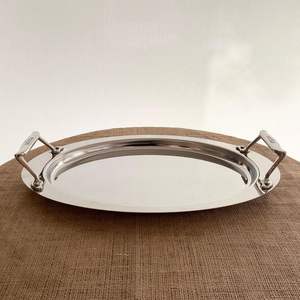 Plateau de service en acier inoxydable de qualité supérieure, idéal pour la vaisselle de centre de table décorative lors de rassemblements de fêtes ou d'événements formels - Product Image 5