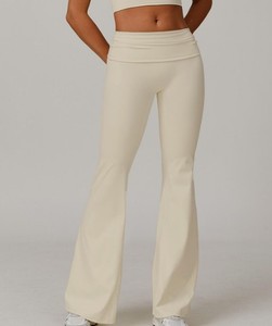 Leggins acampanados de yoga para mujer, leggings de cintura alta con logotipo personalizado de tela de reciclaje ecológica - Product Image 2