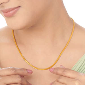 Collar de Cadena Religiosa Chapado en Oro de 14k - Estilos Clásicos de Cadena Figaro y Serpiente - Product Image 3