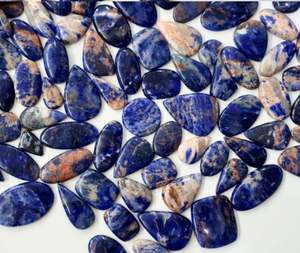 หินควอตซ์สีฟ้าแร่โซดาไลต์หลวมสำหรับเครื่องประดับที่ไม่เหมือนใครผลิตจากธรรมชาติและไม่ผ่านกระบวนการ - Product Image 5