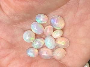 100% naturel éthiopien Welo opale de feu Cabochon précieux blanc arc-en-ciel pierre gemme pierres précieuses en vrac - Product Image 5