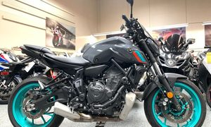 Promo Meilleure Offre pour les Motocyclettes Yaamaha MT 07 SuperSports 2015-2025 Neuves Originales - Product Image 3